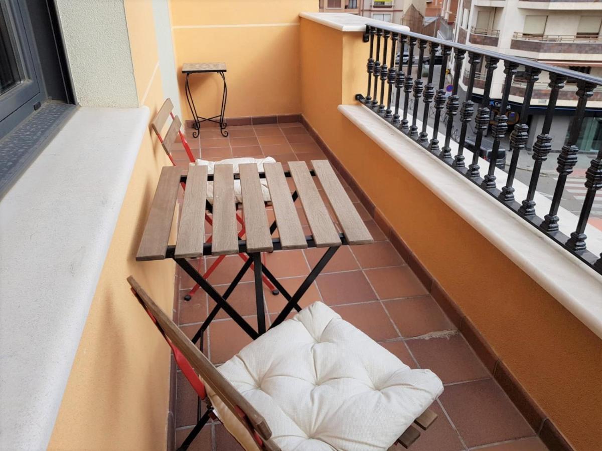 Apartamentos Aranda - Atico Duero Aranda de Duero Dış mekan fotoğraf