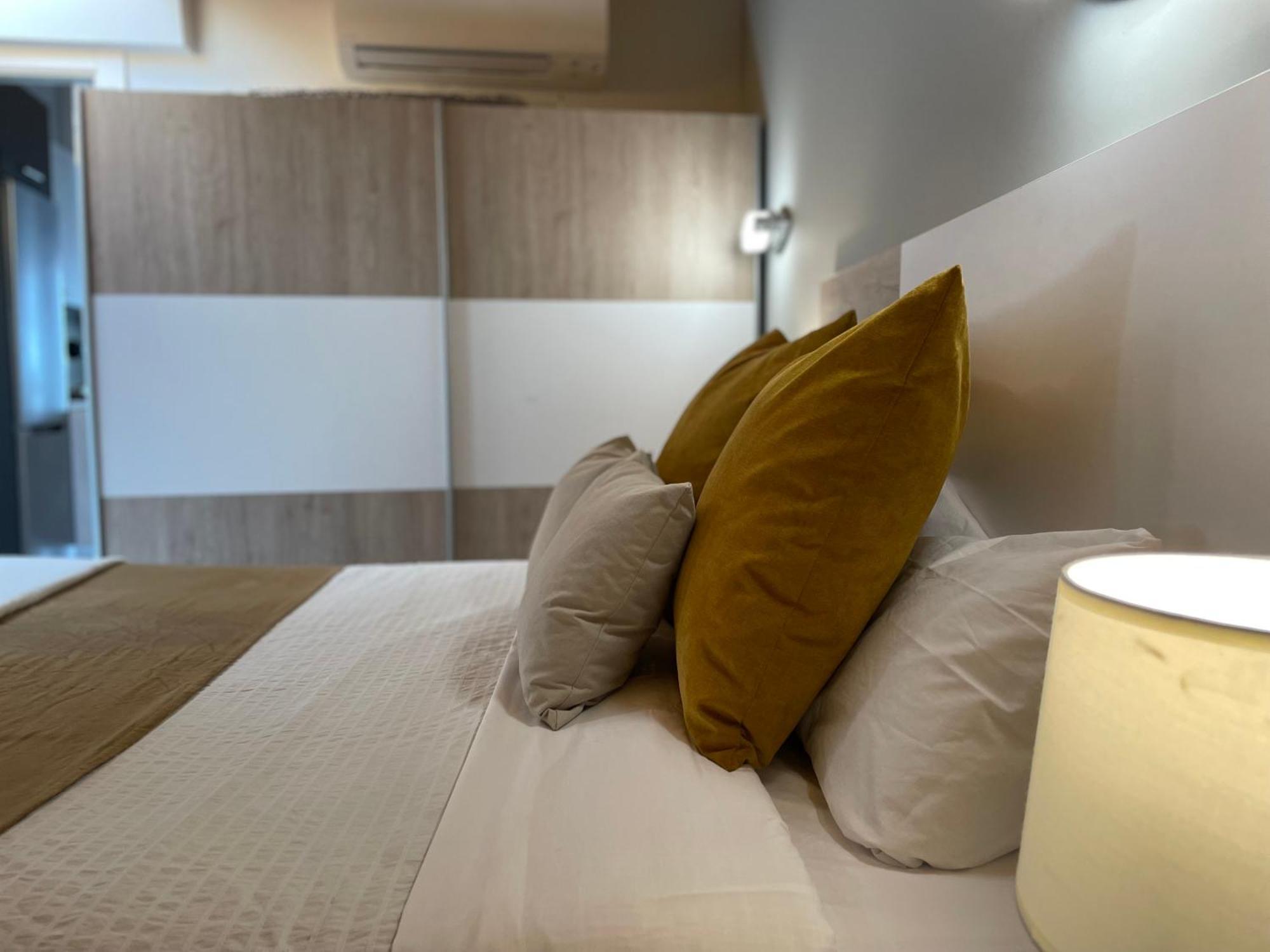 Apartamentos Aranda - Atico Duero Aranda de Duero Dış mekan fotoğraf